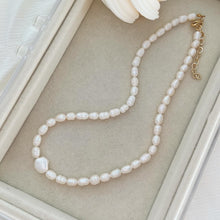 Load image into Gallery viewer, MILLOW PEARL NECKLACE