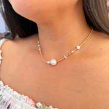 Load image into Gallery viewer, SEA GLIMMER NECKLACE
