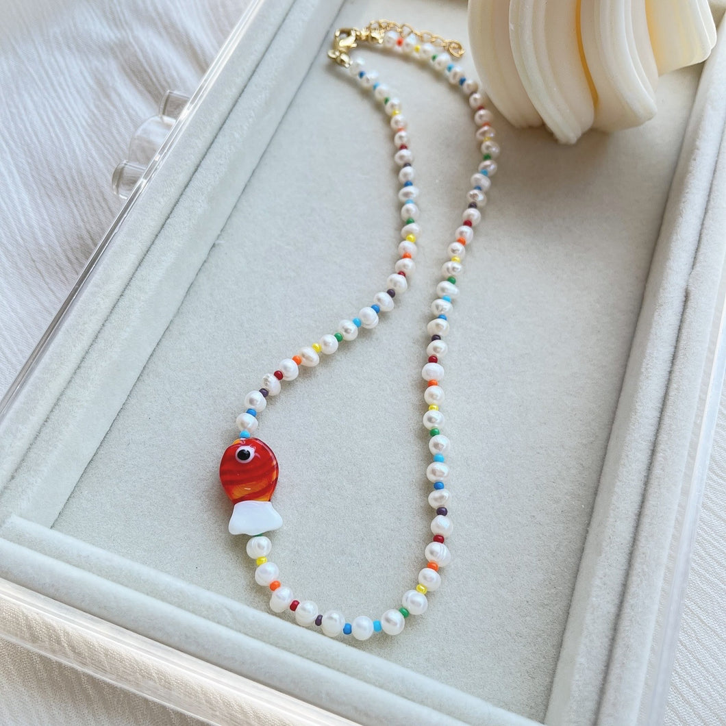 HAPPY FISH NECKLACE