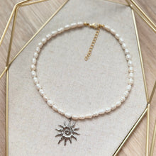 Load image into Gallery viewer, SUN PEARL NECKLACE