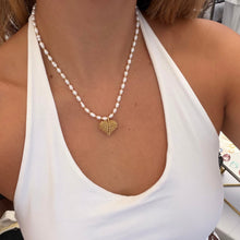 Load image into Gallery viewer, AMOR PEARL NECKLACE
