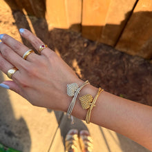 Load image into Gallery viewer, YOUR HEART BRACELET