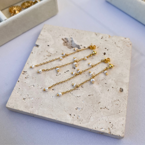 LIRA EARRINGS