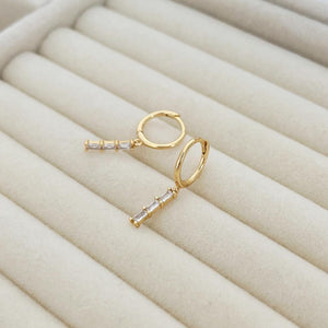 SALLY HOOPS