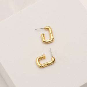 SQUARE HOOPS