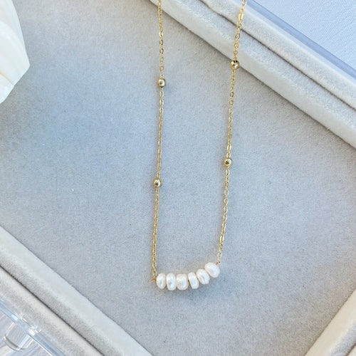 MÍA NECKLACE