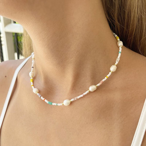 RAINBOW PEARL NECKLACE