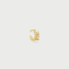 Load image into Gallery viewer, PEARL CRUSH EARCUFF
