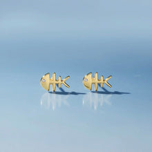 Load image into Gallery viewer, PESCADO STUDS