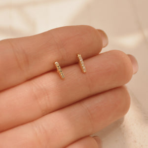 DREAM STUDS