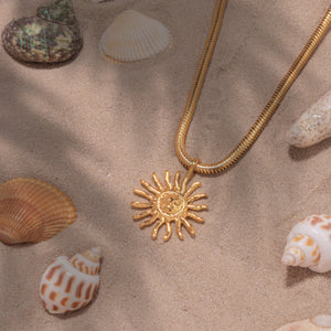 SOL NECKLACE SET